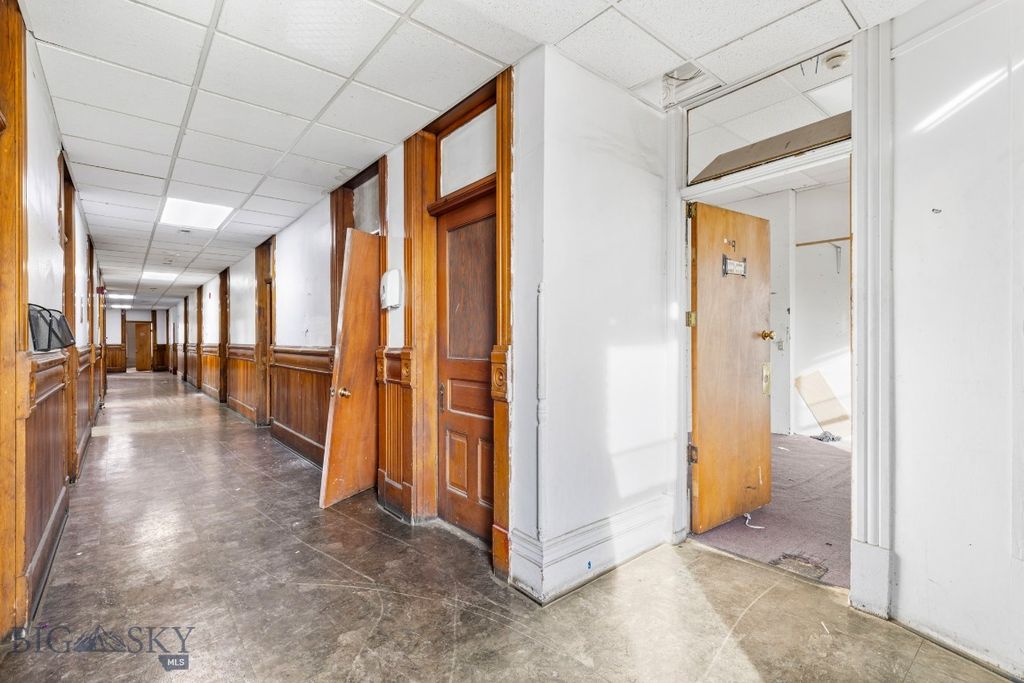 68 W Broadway Street W, Butte, MT 59701 photo 32