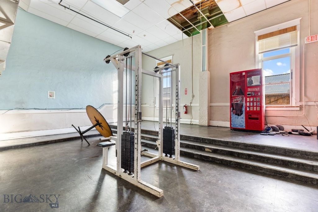 68 W Broadway Street W, Butte, MT 59701 photo 41