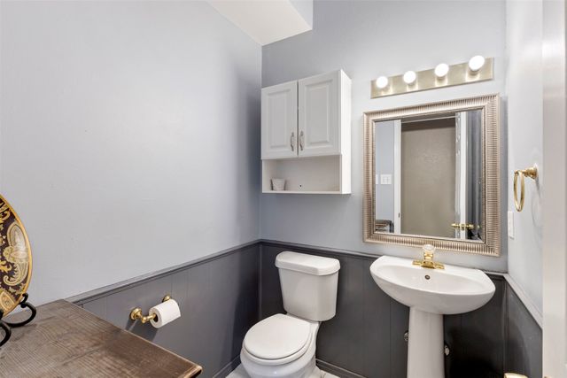 2315 Brisbane Drive, Arlington, TX 76018