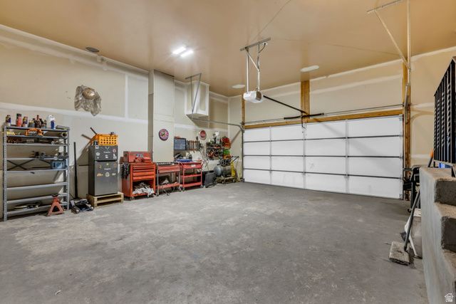5785 S 6000 W, Hooper, UT 84315