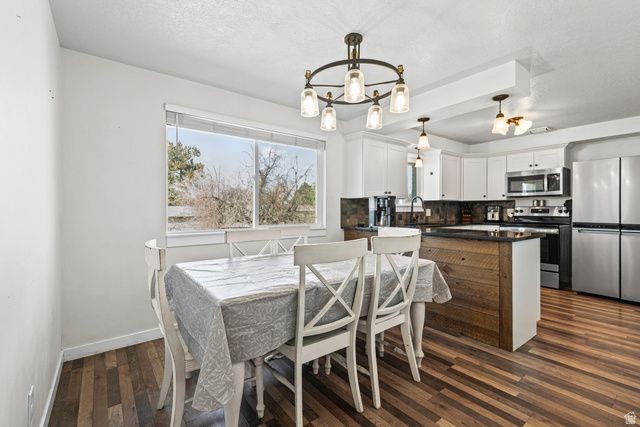 5785 S 6000 W, Hooper, UT 84315