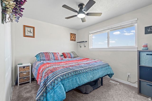 5785 S 6000 W, Hooper, UT 84315