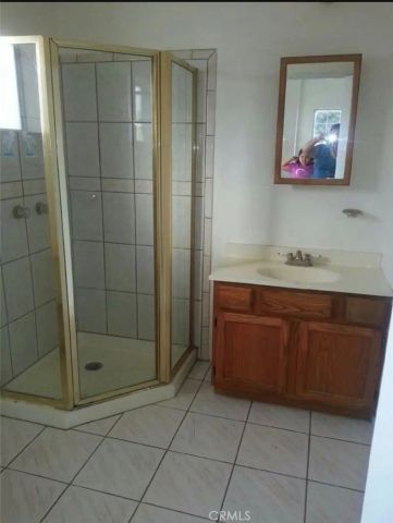 2500 Illinois Avenue, South Gate, CA 90280