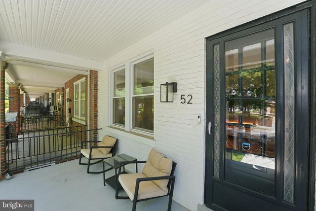 52 HAMILTON ST NW, Washington, DC 20011