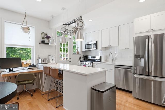 52 HAMILTON ST NW, Washington, DC 20011