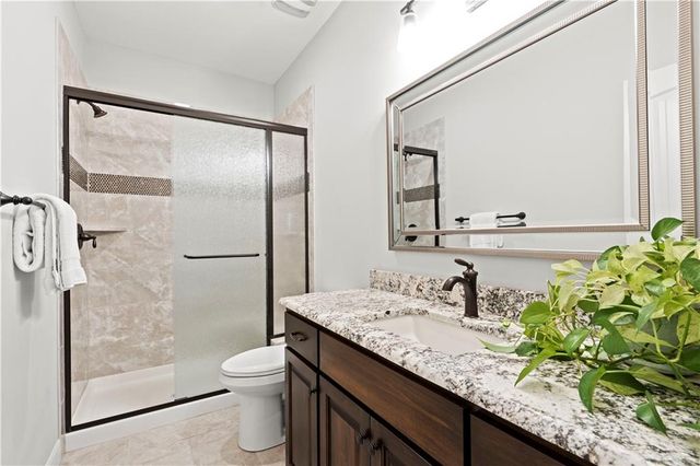 3205 SW Mary Street, Lee's Summit, MO 64081