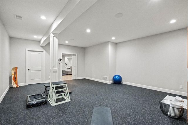 3205 SW Mary Street, Lee's Summit, MO 64081