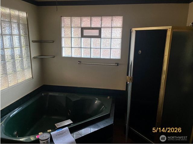 6703 S 120th Street, Seattle, WA 98178