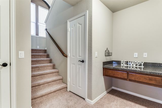 4303 Poppy Drive, Mansfield, TX 76063