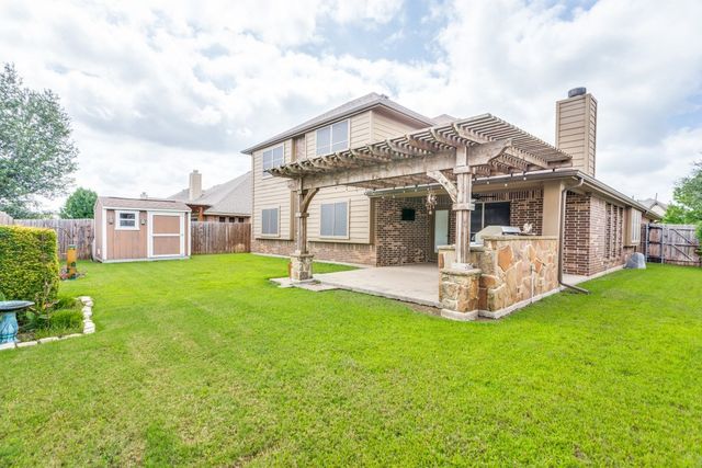 4303 Poppy Drive, Mansfield, TX 76063