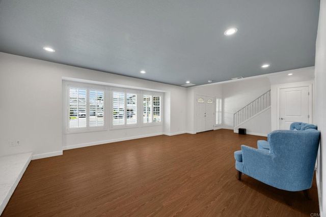 407 Barry Place, Placentia, CA 92870
