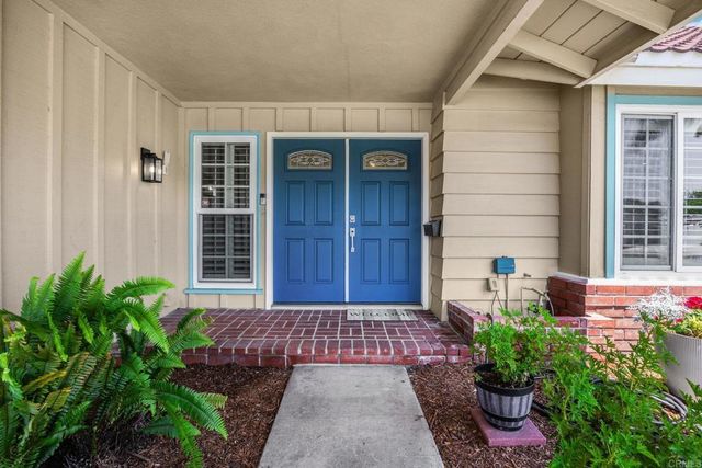 407 Barry Place, Placentia, CA 92870