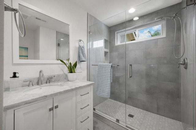 407 Barry Place, Placentia, CA 92870