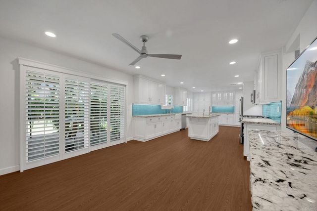 407 Barry Place, Placentia, CA 92870