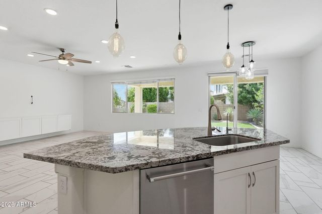 3150 N LOMA Vista, Mesa, AZ 85213