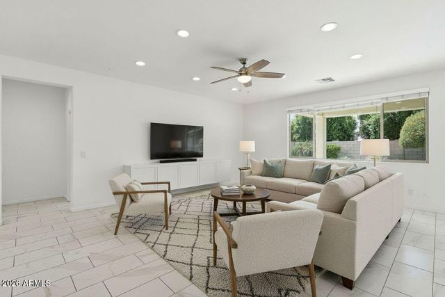 3150 N LOMA Vista, Mesa, AZ 85213