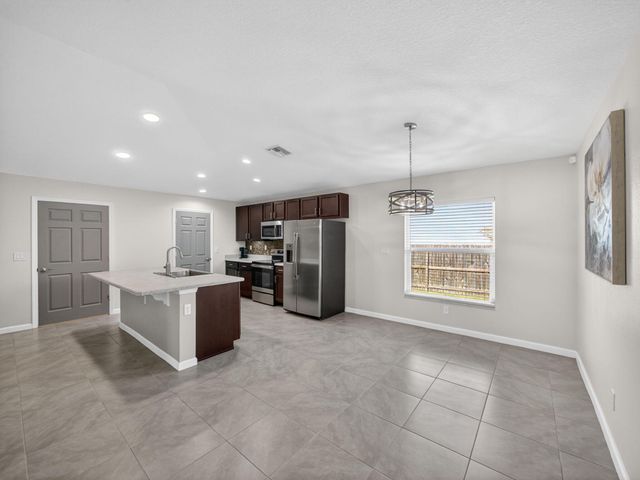 1633 SW Diamond Street, Port St Lucie, FL 34953