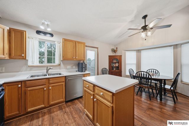 848 Erica Court, Lincoln, NE 68522