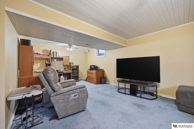 848 Erica Court, Lincoln, NE 68522