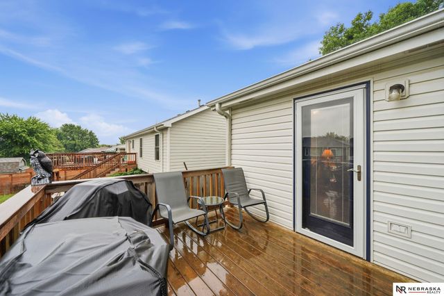 848 Erica Court, Lincoln, NE 68522