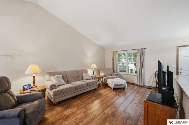 848 Erica Court, Lincoln, NE 68522