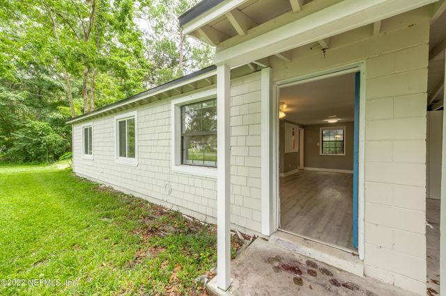 7832 NEWTON Road, Jacksonville, FL 32216