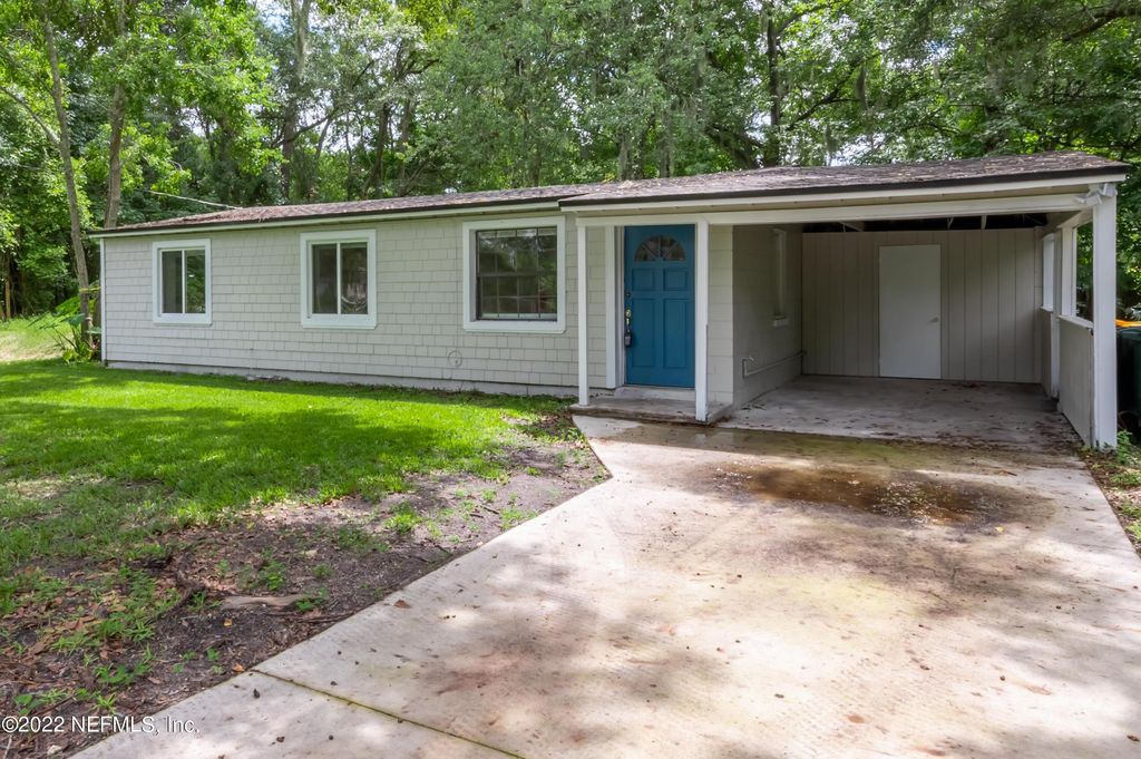 7832 NEWTON Road, Jacksonville, FL 32216