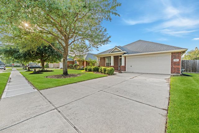 7703 Stone Arbor Lane, Pearland, TX 77581