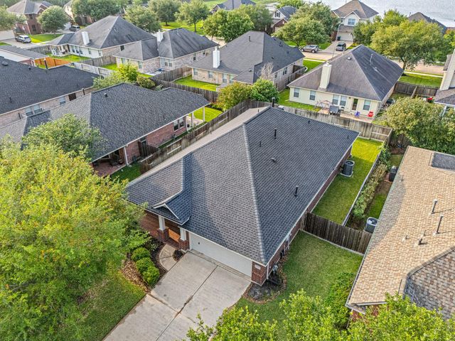7703 Stone Arbor Lane, Pearland, TX 77581