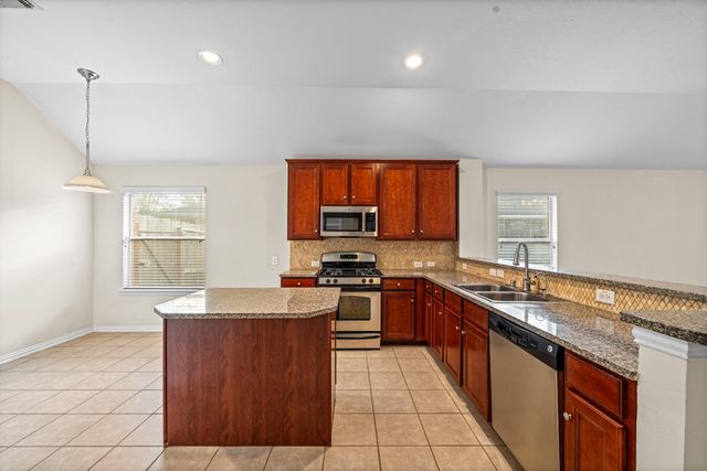 7703 Stone Arbor Lane, Pearland, TX 77581