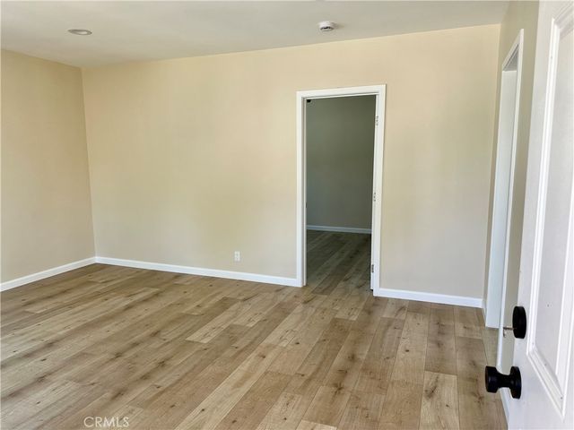 3803 Seneca Avenue, Los Angeles, CA 90039