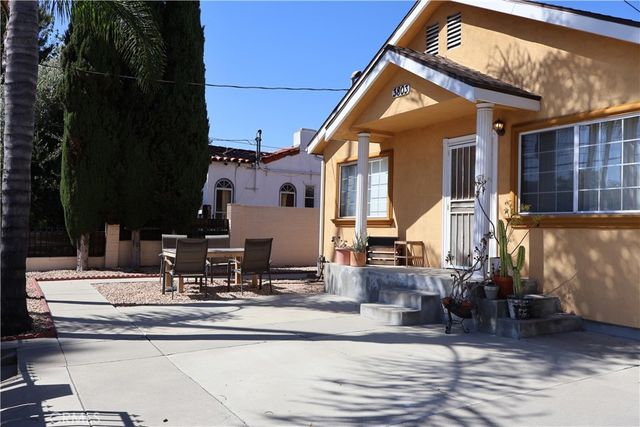3803 Seneca Avenue, Los Angeles, CA 90039