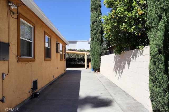 3803 Seneca Avenue, Los Angeles, CA 90039