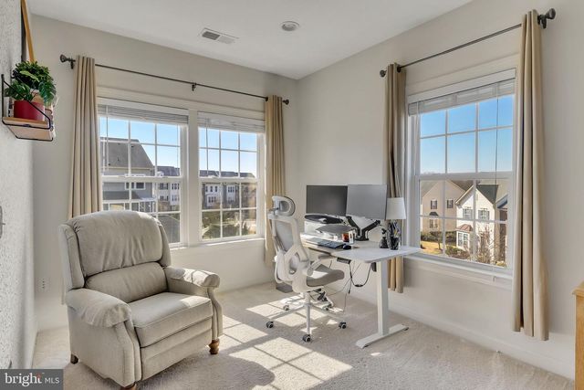 9657 ATTERBURY LN, Frederick, MD 21704