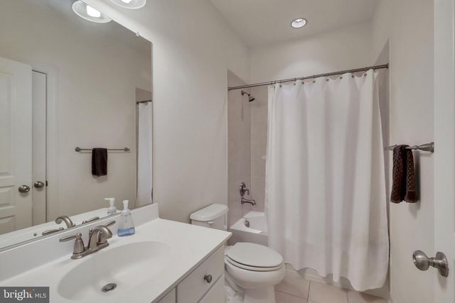 9657 ATTERBURY LN, Frederick, MD 21704