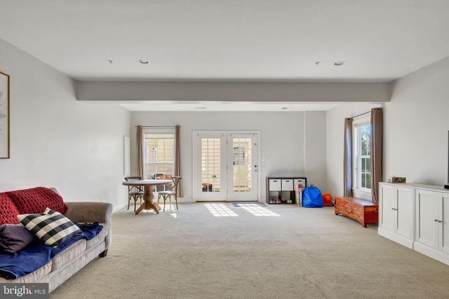 9657 ATTERBURY LN, Frederick, MD 21704