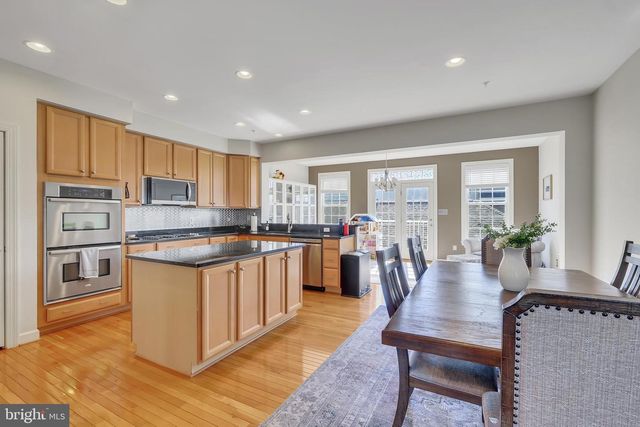 9657 ATTERBURY LN, Frederick, MD 21704