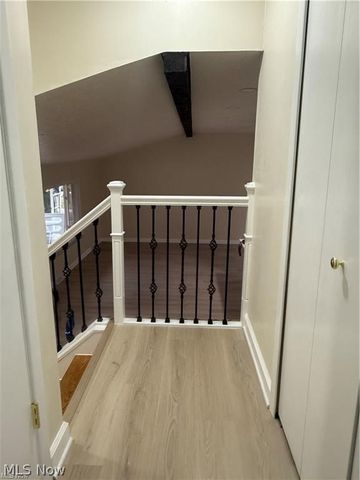 1139 N Skyline Drive, Seven Hills, OH 44131