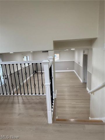 1139 N Skyline Drive, Seven Hills, OH 44131