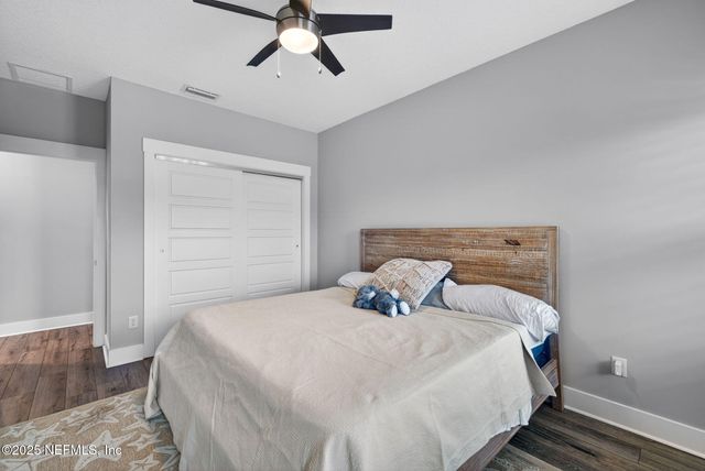 230 DAVIS Street, Neptune Beach, FL 32266