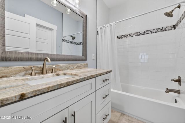 230 DAVIS Street, Neptune Beach, FL 32266