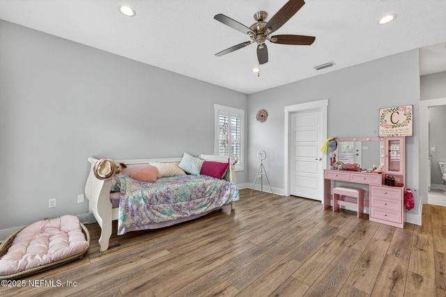 230 DAVIS Street, Neptune Beach, FL 32266