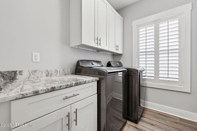 230 DAVIS Street, Neptune Beach, FL 32266