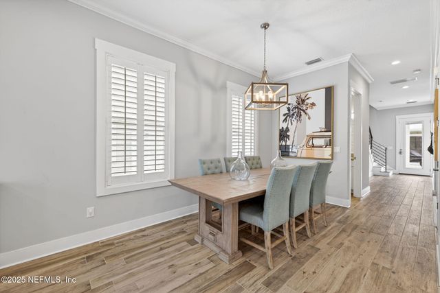 230 DAVIS Street, Neptune Beach, FL 32266