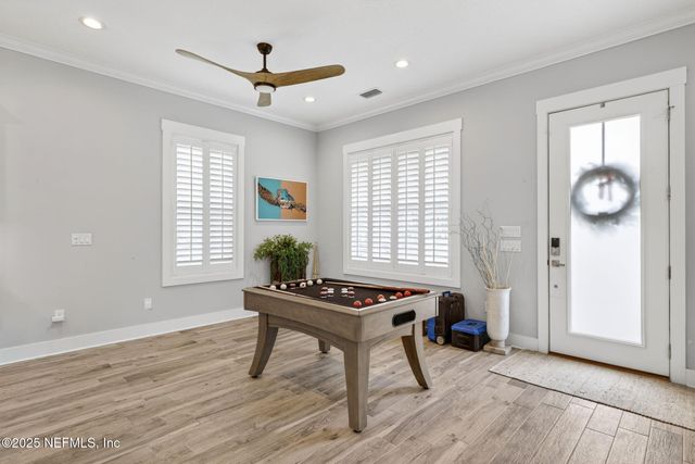 230 DAVIS Street, Neptune Beach, FL 32266