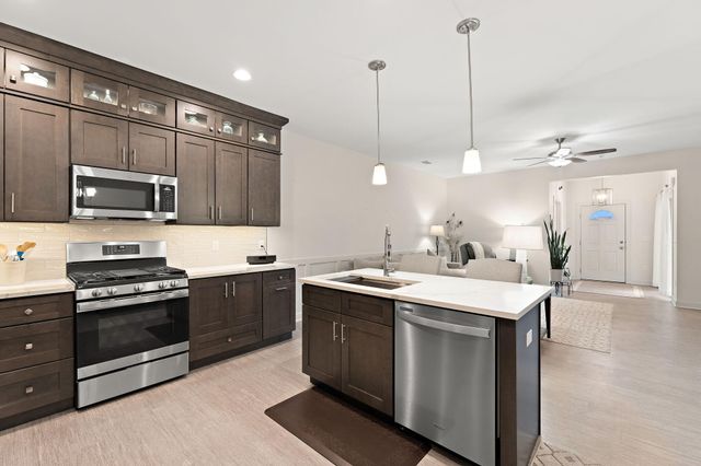 1346 Parke Drive, Crown Point, IN 46307