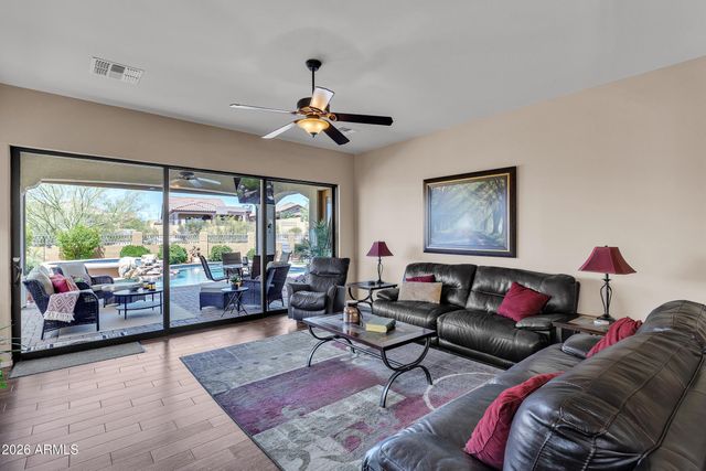 8736 E JACARANDA Street, Mesa, AZ 85207