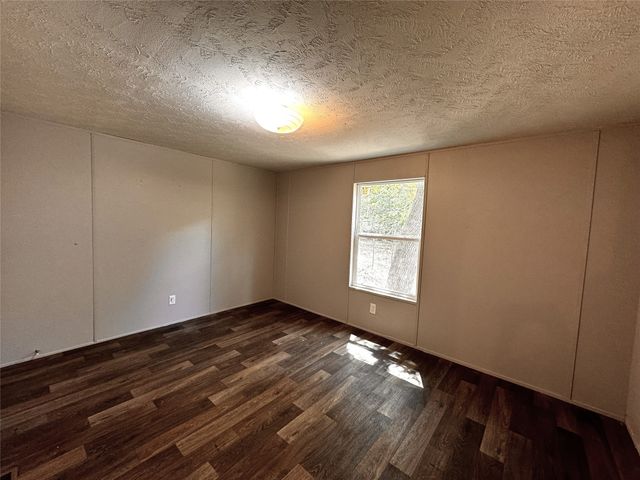 1026 E Owing Street, Denison, TX 75021