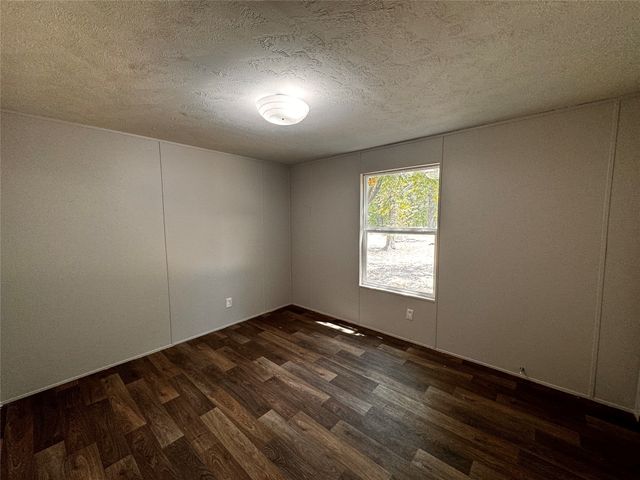 1026 E Owing Street, Denison, TX 75021