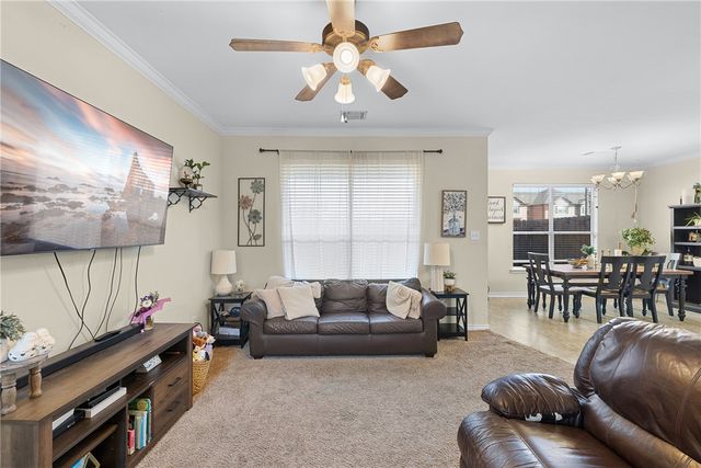 1425 West Villa Maria Road 904, Bryan, TX 77801